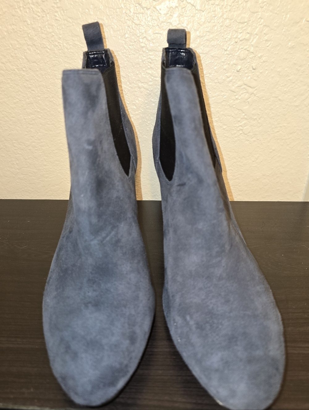 NEW Vintage Clarks Carlita Quinn Navy Suede Booties Size 7 - Picture 4 of 10
